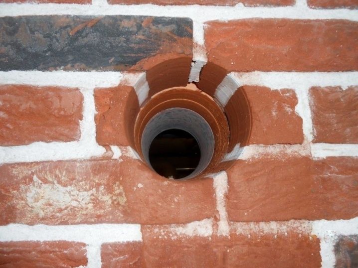 Алмазне свердління (буріння) отворів