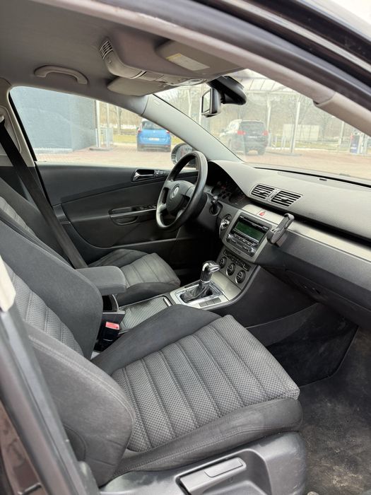 Пасат б6 Автомат нерозмитнений