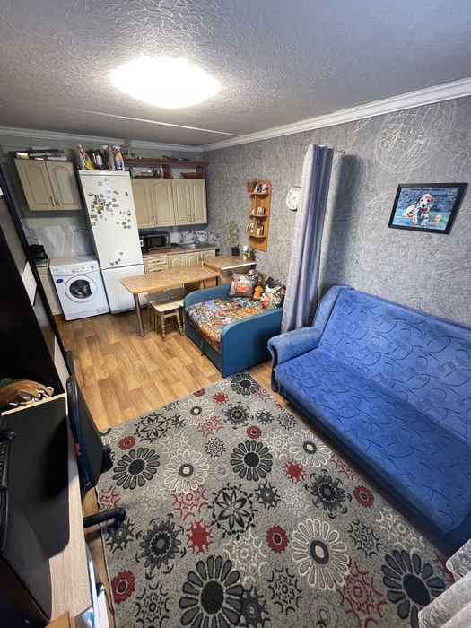 Продаж 2-х кімнат в гуртожитку