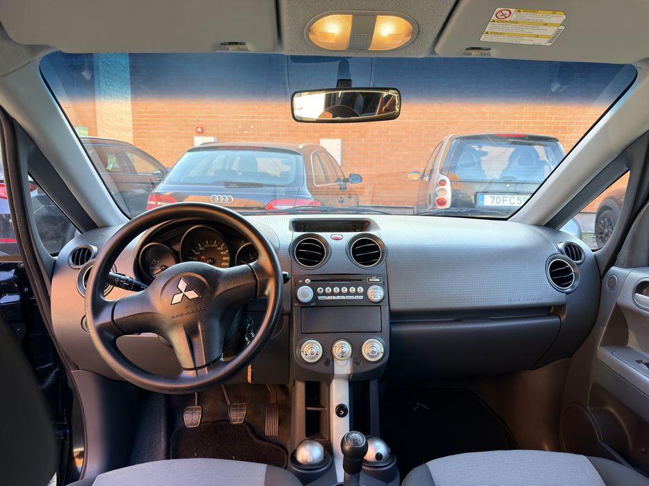 Colt 1.5 DID excelente estado 170 mil kms