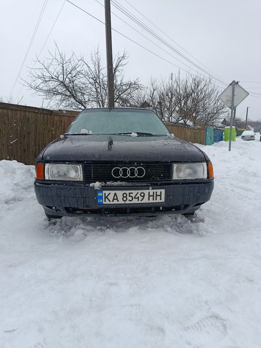 Ауді 80 в гарному стані не гнила