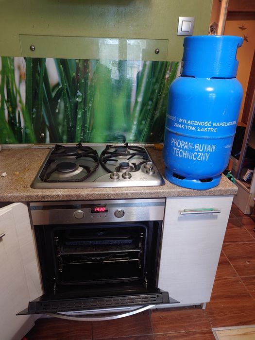 Piekarnik Amica + płyta gazowa Amica  do zabudowy +  butla 11 l