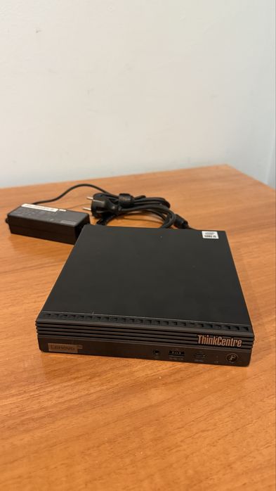 PC Lenovo ThinkCentre M70q