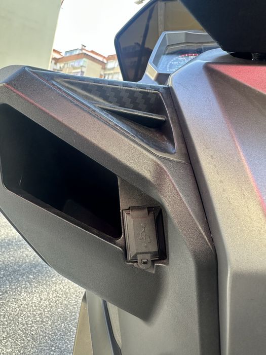 Keeway Vieste 300 com 9100 km   2022