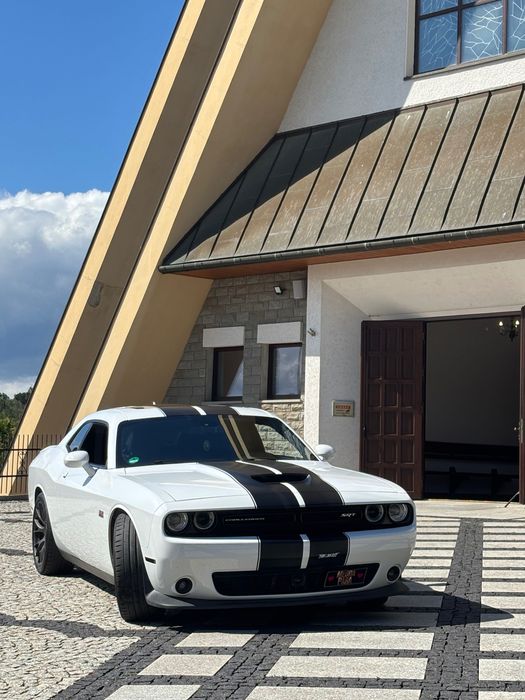 Samochód do ślubu/Auto na wynajem / Dodge Challenger