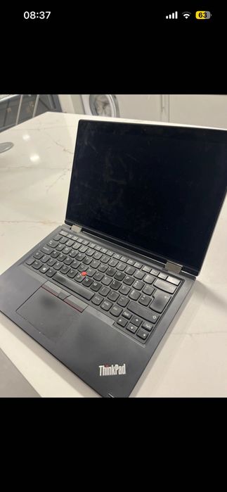 Portátil LeNovo Yoga