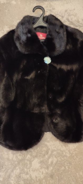 Норкова шуба в ідеальному стані
