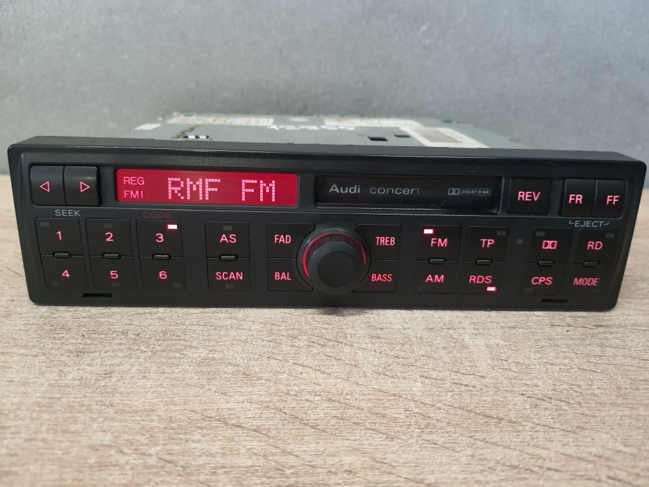 Radio samochodowe Fabryczne Audi Concert dla A3 8L, A4 B5, A6 C5, TT, A2 + Kod Zadbane Kaseta 22cm Japan Panasonic