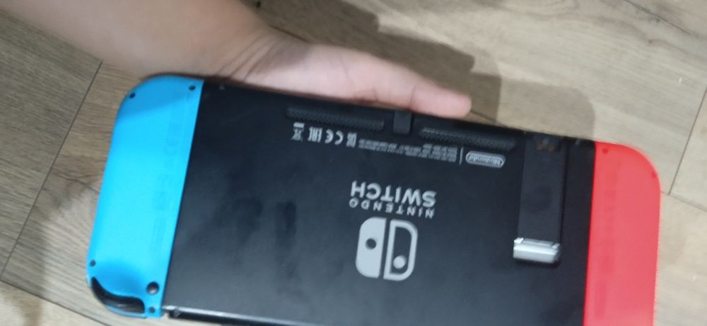 Pilne sprzedam Nintendo swith