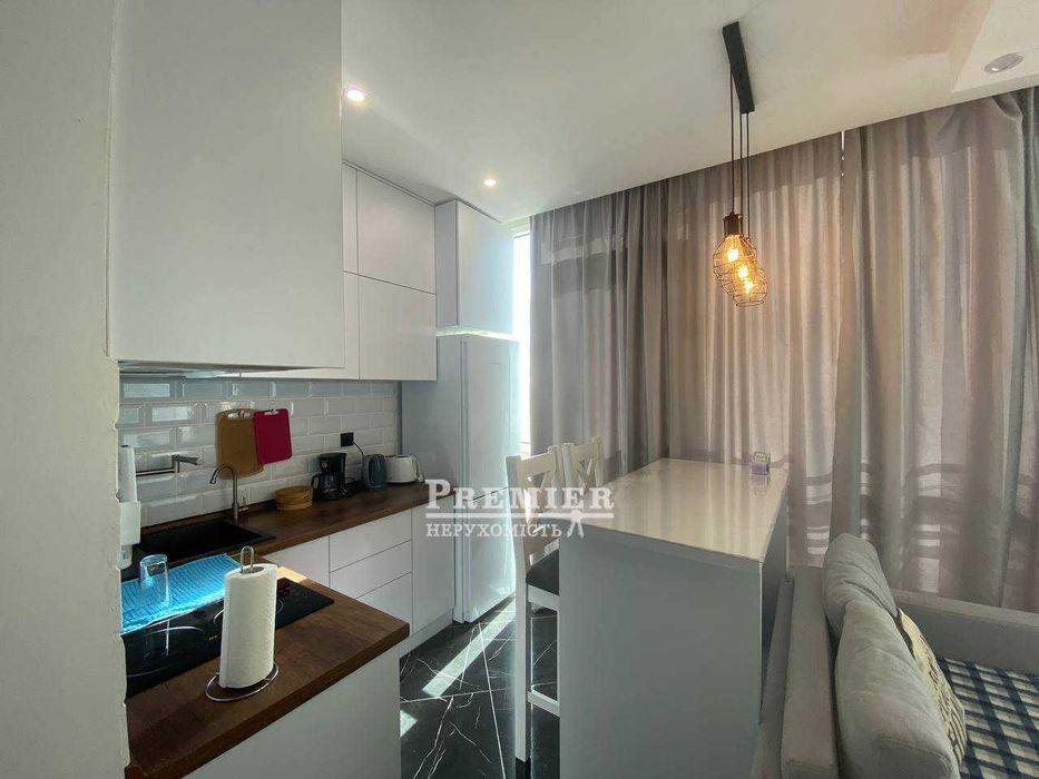 Студія в новому ЖК Центр Одеси. Дизайнерський ремонт