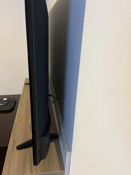 Sprzedam używany telewizor LG z funkcją smart Netflix youtube itp.