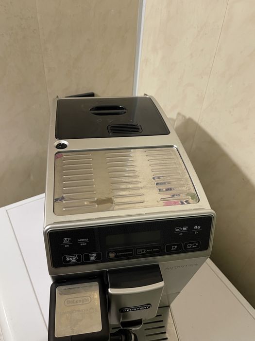 Кофемашина Delonghi Autentica Cappuccino Кавомашина Delonghi