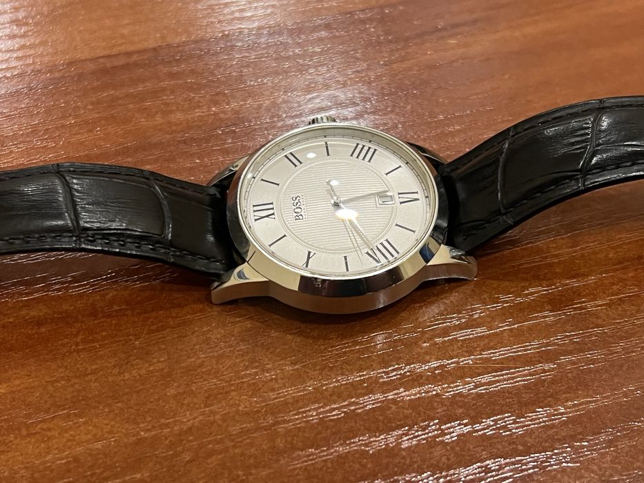 Чоловічий годинник hugo boss master watch