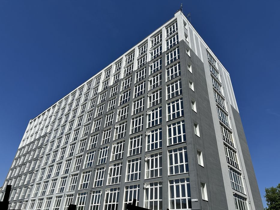 2 кім кв. новобудова вул.Стуса ( Чернишевського). Центр. 3 поверх