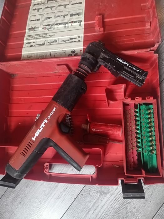 Osadzak do betonu i stali Hilti DX351 + magazynek XM-X27, prochowy