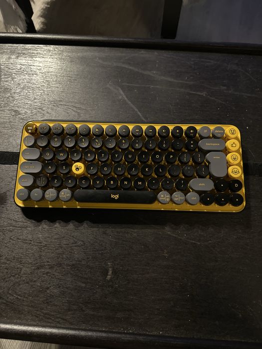 Klawiatora pop keys logi