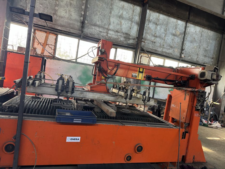 Laser CO2 Bystronic Bysprint 3015 z podajnikiem blach