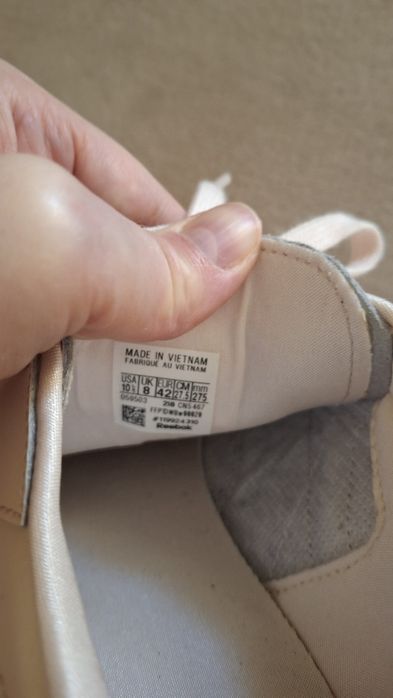 Жіночі кросівки Reebok,  42 розмір