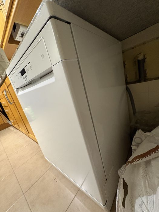 Maquina de Lavar a Loiça Hotpoint Ariston