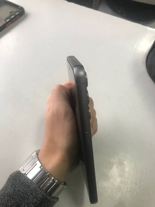 Продам Самсунг с23 фе Samsung s23 fe 8/128