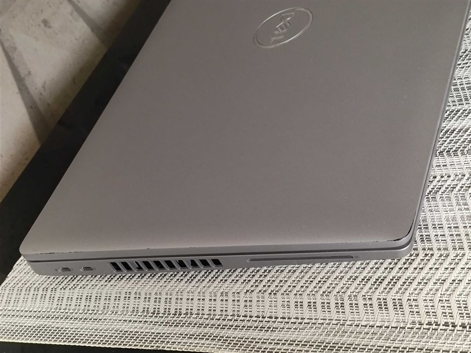 DELL LATITUDE 5520 15.6 FHD, i5-1135G7 2.4GHz, 16GB/DDR4/DYSK/SSD/256