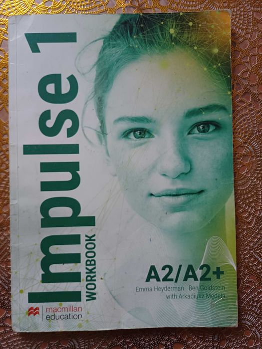 Książka +ćwiczenia na sprzedaż 1Technikum