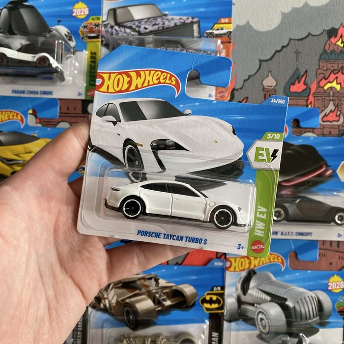 Колекційні машинки HOT WHEELS 2026 MAIN