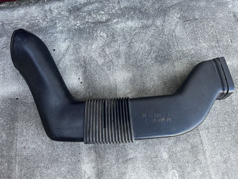 Воздуховод opel omega a GM 90224313
