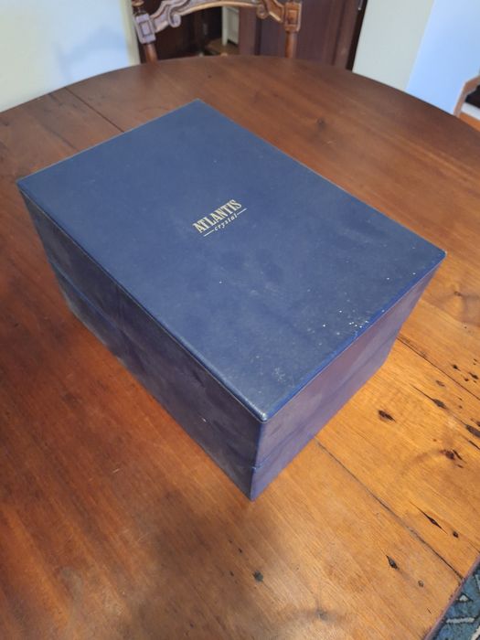 Garrafa de cristal da Atlantis