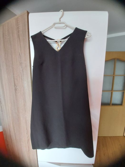 Sprzedam sukienki M-L