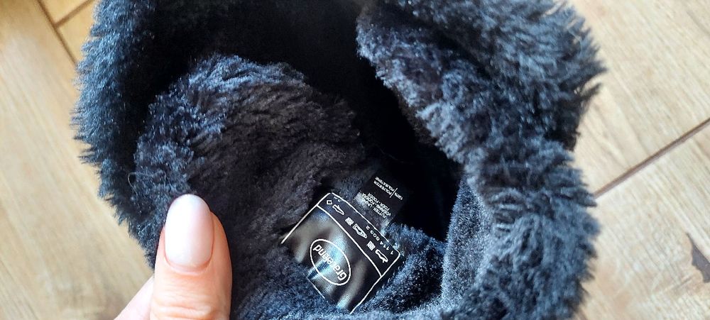 Замшеві чобітки б/у