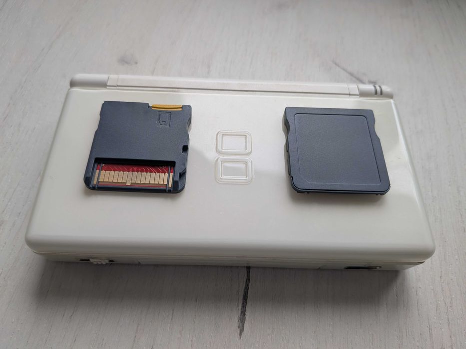 Flash картридж R4 SDHC Dual core гра для Nintendo DS Lite 3DS 2DS DSi