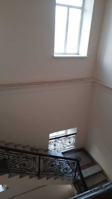 Продажа от хозяина: комната в коммуне Греческая 20, 67 кв.м. Балкон