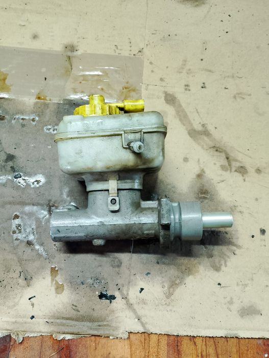 Главний тормозов шкода октавія тур