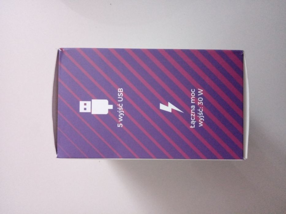 Ładowaraka zasilacz z 5 weściami USB - NOWY