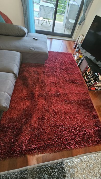 Carpetes 2m por 3 metros para desocupar
