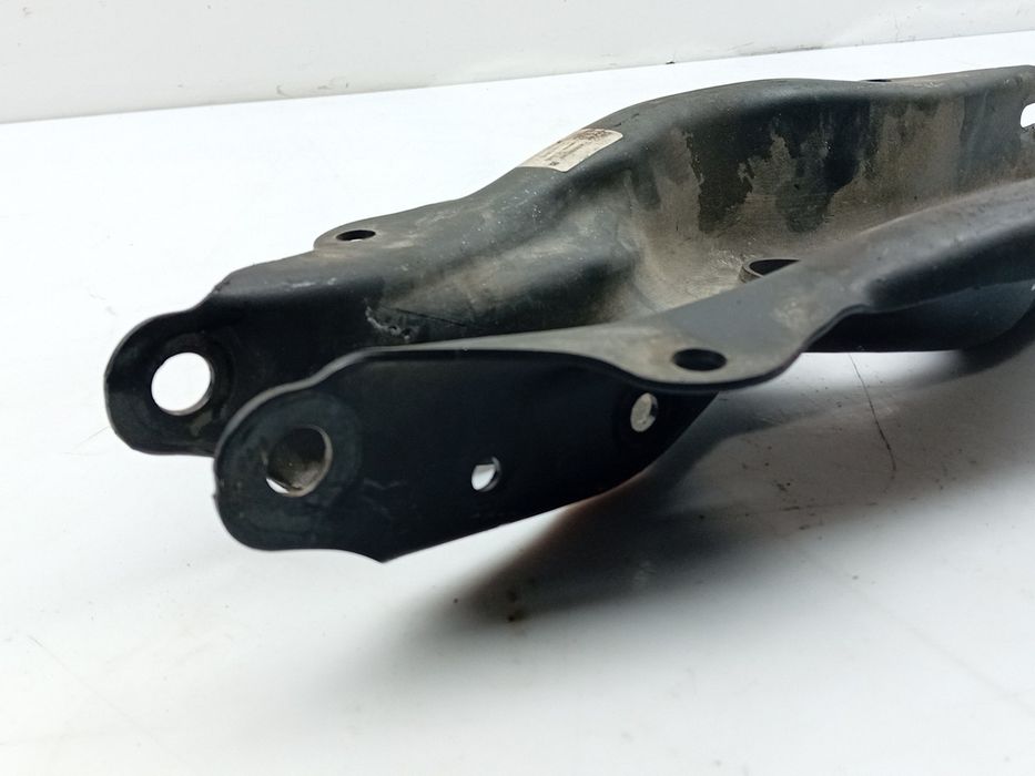 Braço de suspensão trás direito MERCEDES-BENZ Classe C (W205)