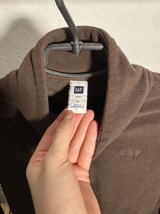 Фліска від бренду Gap коричнева
