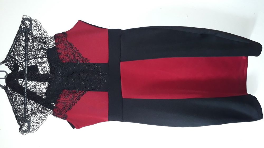 Стильна жіноча сукня