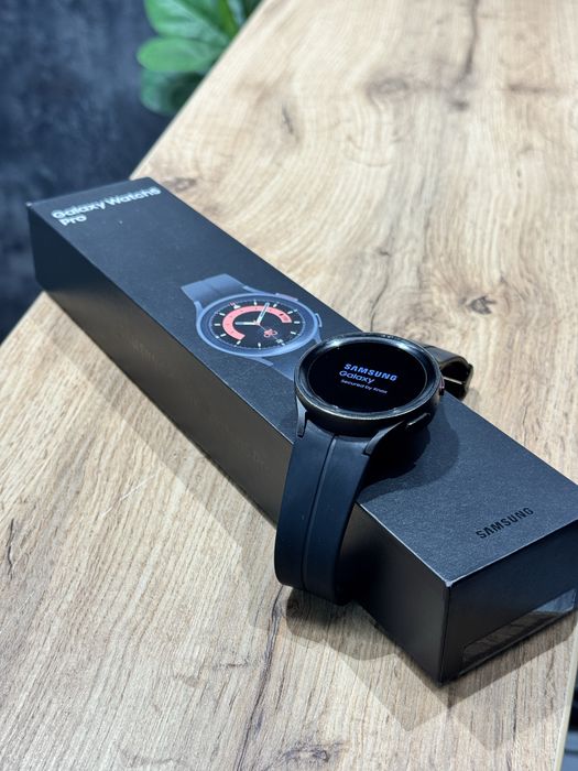Гарантія • Samsung Watch 5 Pro • Black • 45mm • Оплата частинами