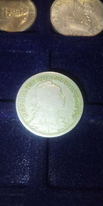 Moeda de 50 centavos de 1945 em bom estado