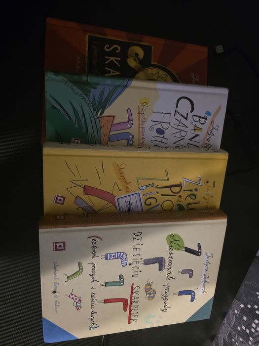 Ksiazka Skarpetki cała seria