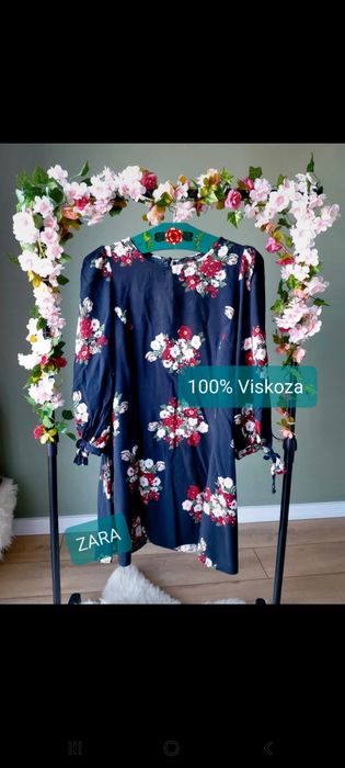 Sukienka damska czarna Zara w kwiaty przed kolano rękaw 3/4 100% visko
