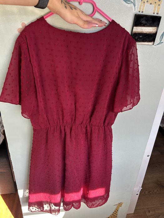 Bordowa sukienka plumetti shein 36