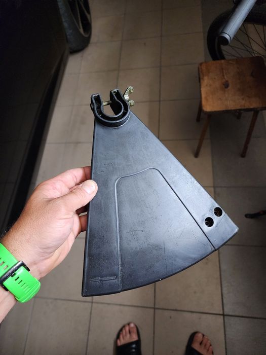 Osłona głowicy podkaszarki Homelite Ryobi Nac Mtd