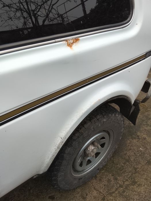 Продам Нива 21213