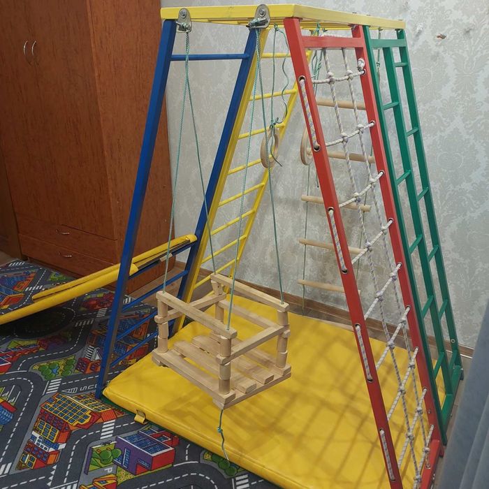 Лаберинт , майданчик дитячий
