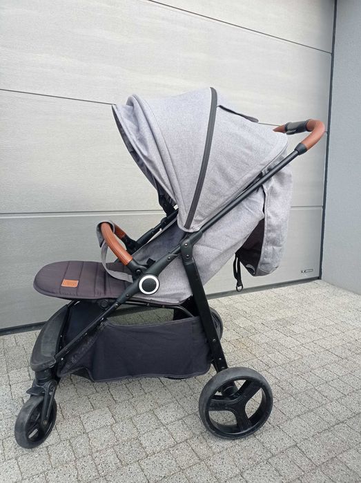 Wózek spacerowy Kinderkraft Grande