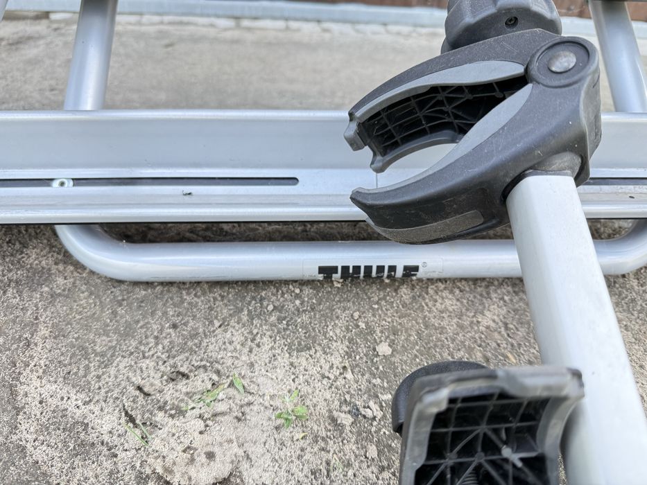 Bagaznik rowerowy na klapę thule