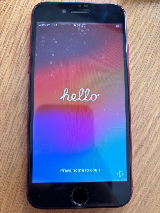 iPhone SE2022 64gb red